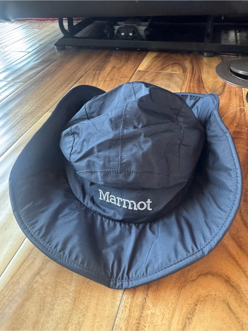 Marmot Navy Blue Sun Hat w Magnetic Brim